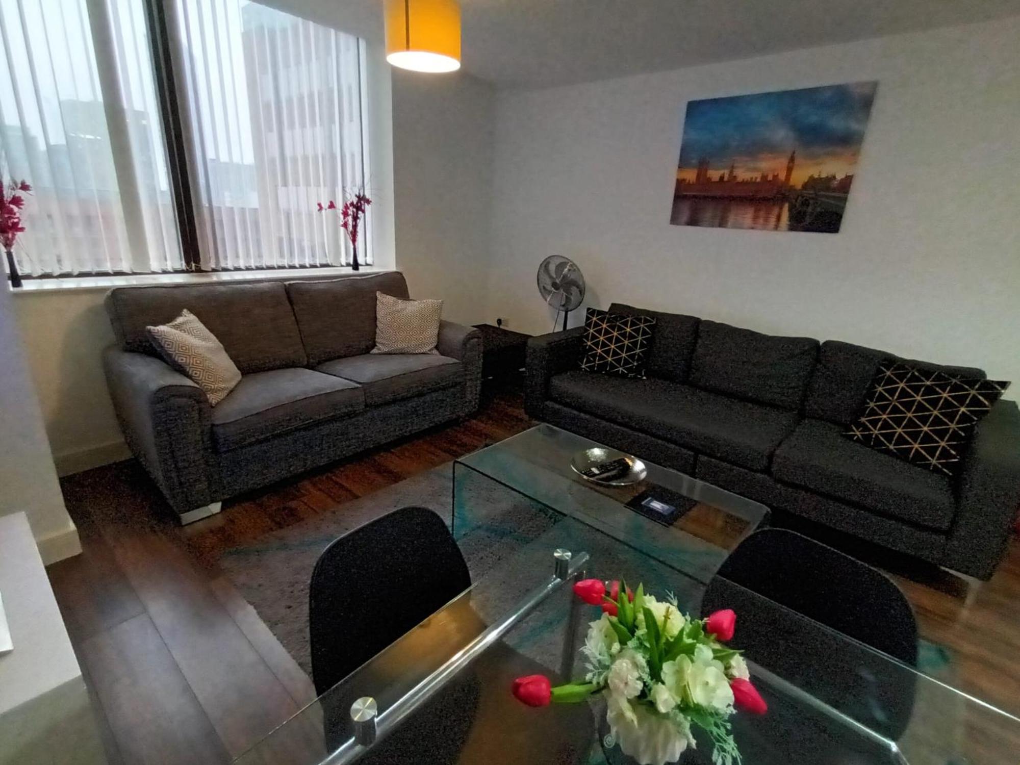 Kcs Broad Street Apartment Birmingham Luaran gambar