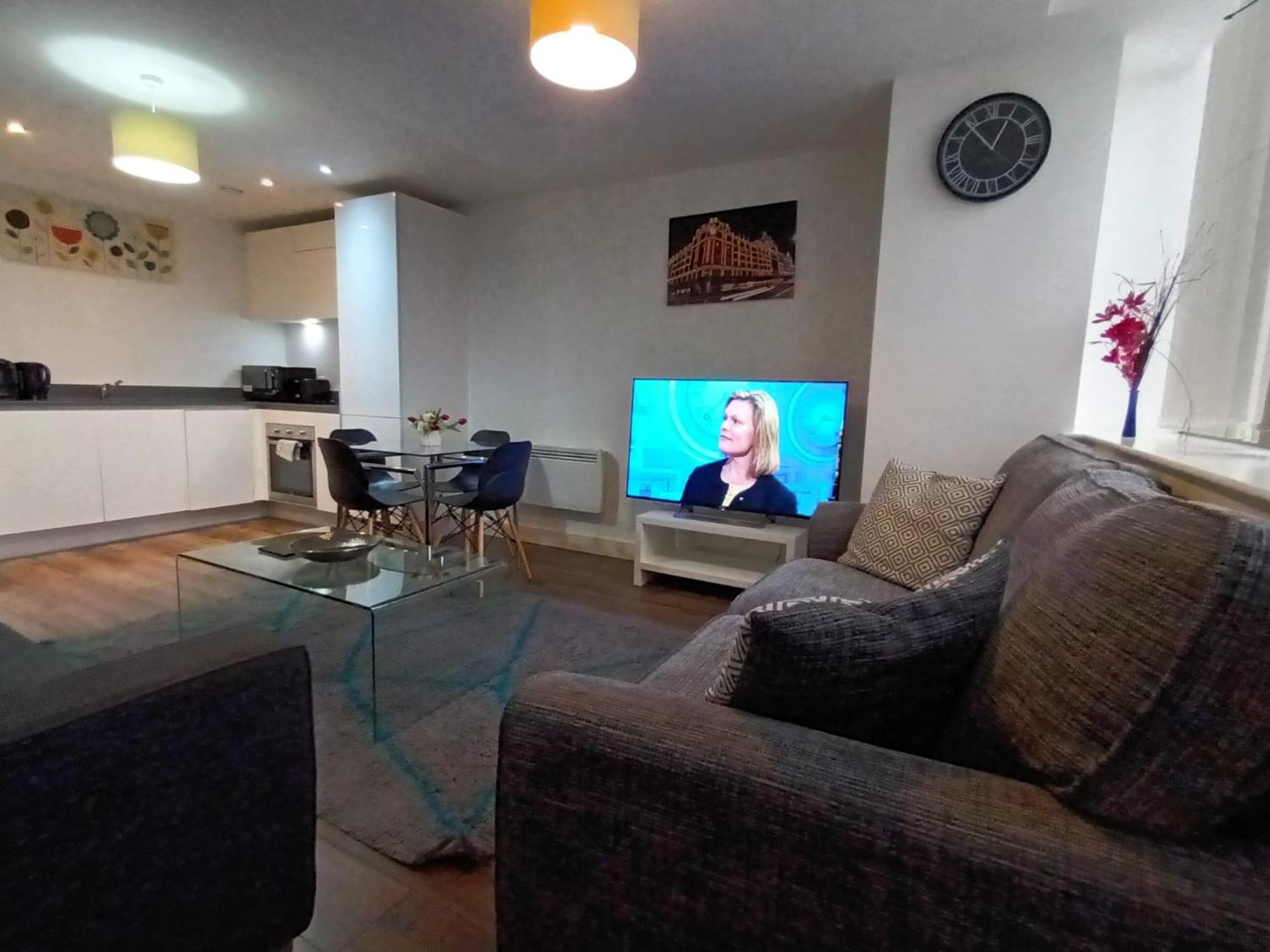 Kcs Broad Street Apartment Birmingham Luaran gambar