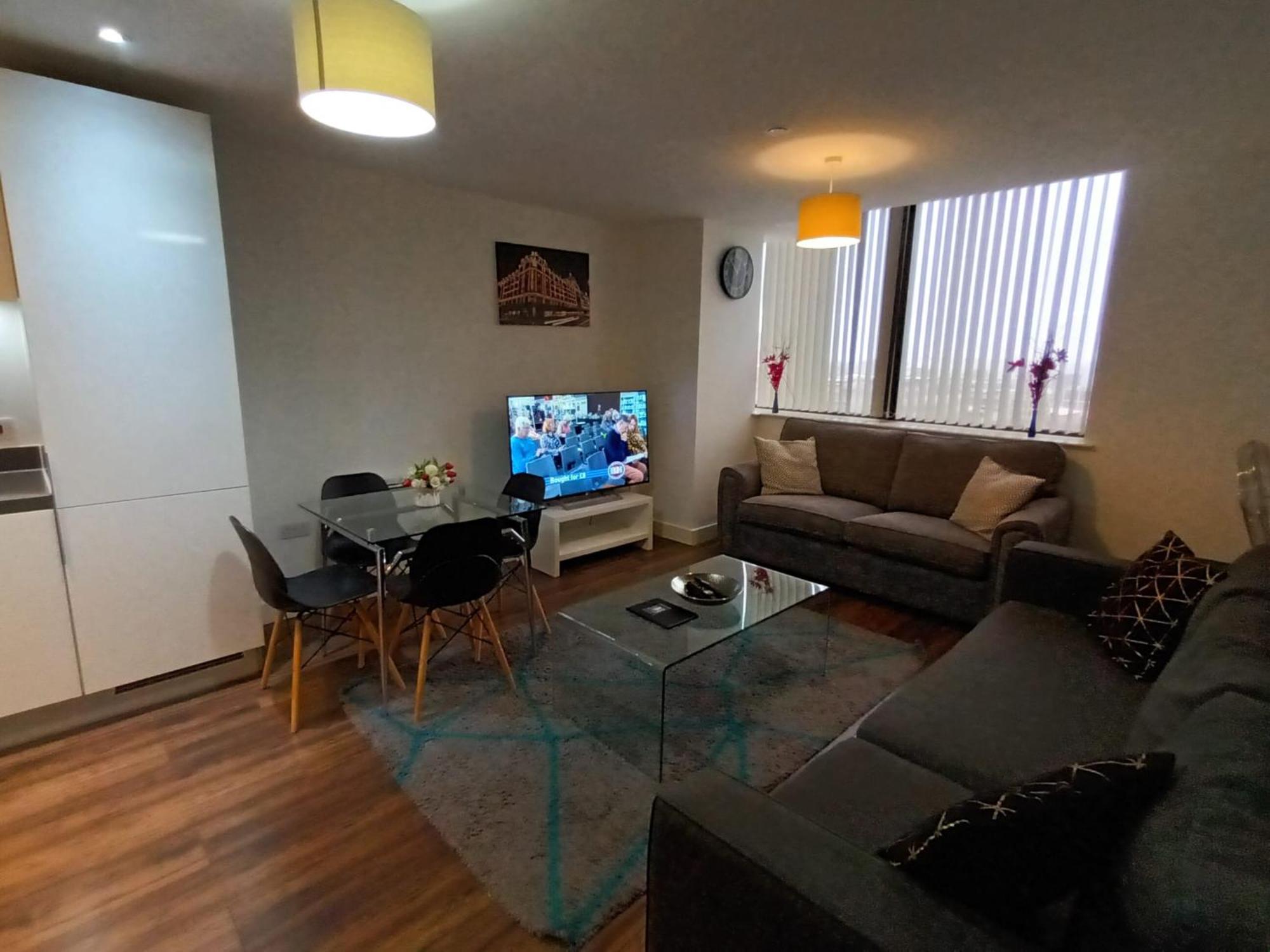Kcs Broad Street Apartment Birmingham Luaran gambar