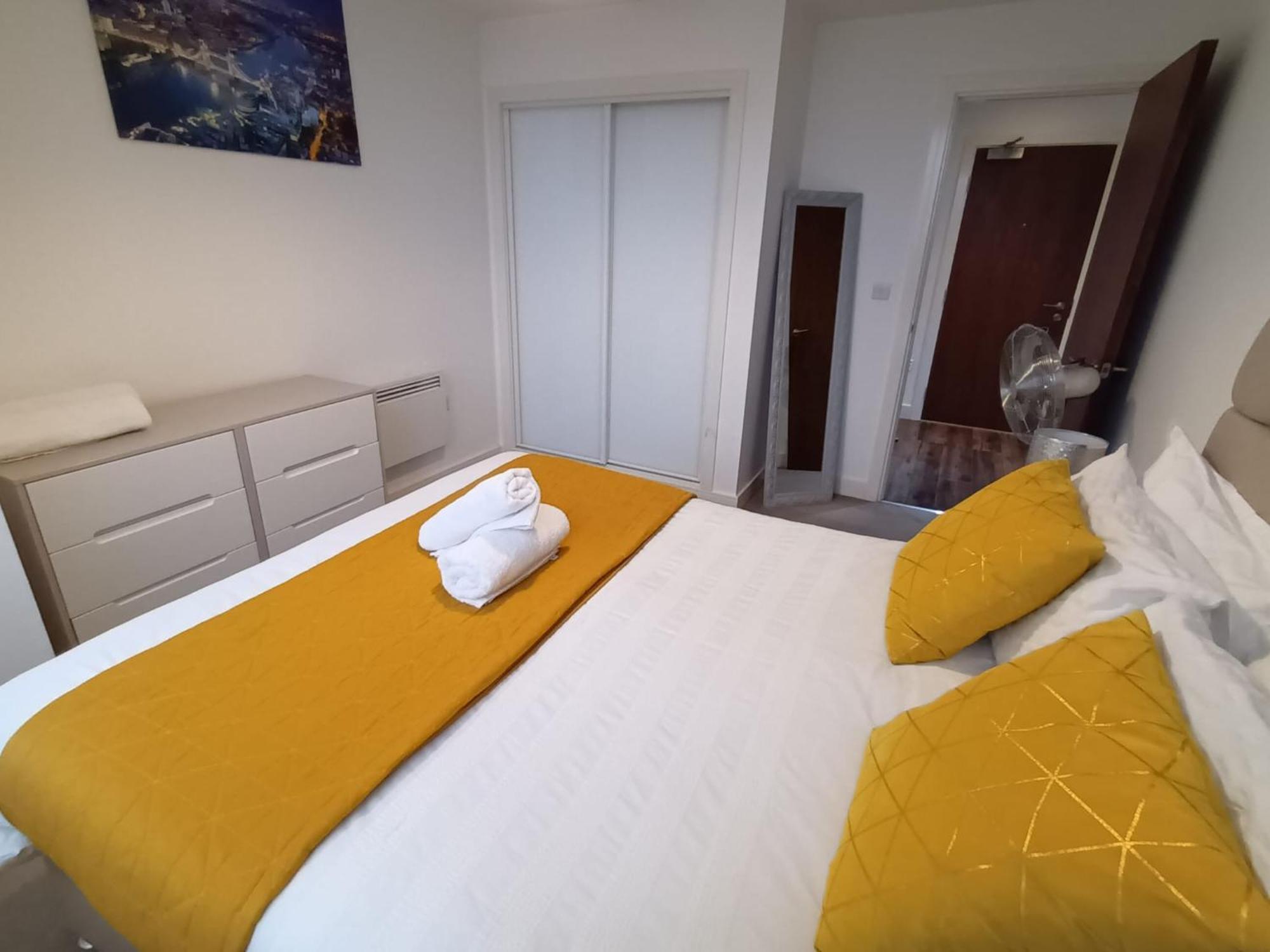 Kcs Broad Street Apartment Birmingham Luaran gambar
